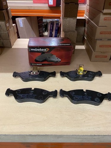 Front mintex brake pads fit - front,